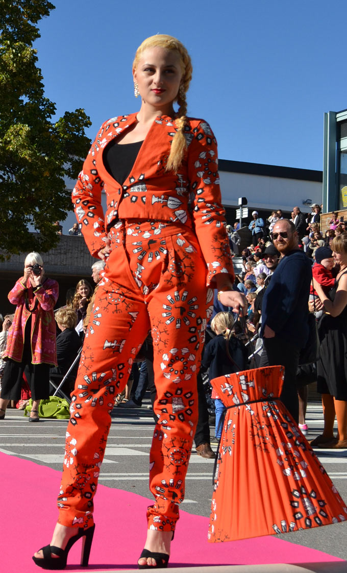 Livstycket firade 20-årsjubileum med en modevisning